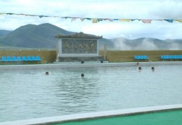 【在路上】十一长假去温泉泡去疲惫（图）