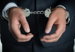 [终身和无期徒刑可以减刑吗]无期徒刑不得减刑吗