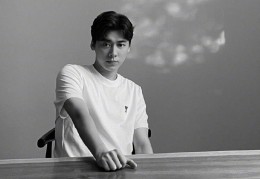 演员李易峰嫖妓被抓全过程被曝光，事情起因惊呆众网友